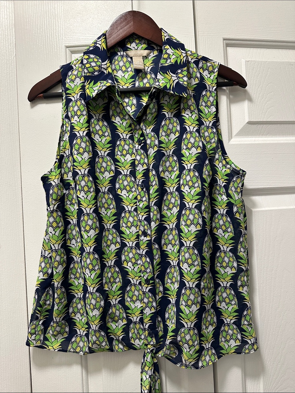 Banana Republic Navy & Green Pineapple-Print Sleeveless Blouse
